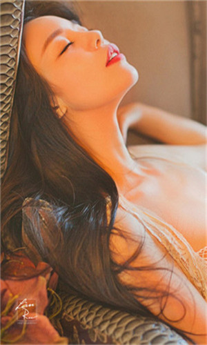 课代表趴下桶30分钟